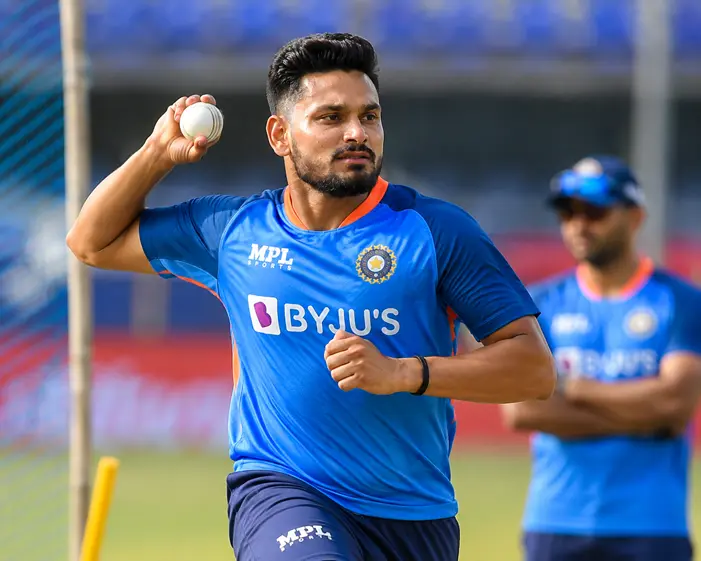 Kuldeep Sen practicing fast bowling during India's training session.